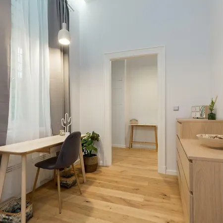 Designer Dream In The Center W 2br/2bath * Budapeszt
